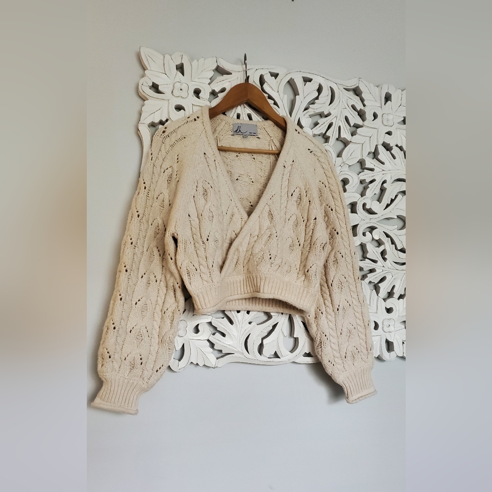 Elegant Cream Cable Knit Sweater